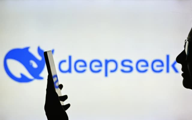 DeepSeek: La revolución de la IA a costo accesible