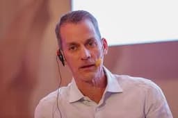 Jeff Dean: El visionario de la IA que redefine el futuro global