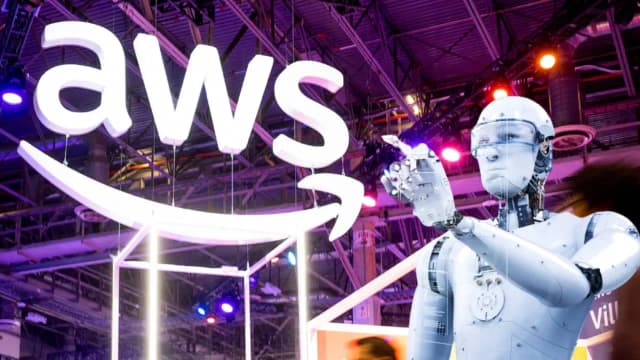 Amazon impulsa la “IA agentica” en AWS: La próxima revolución en asistentes inteligentes